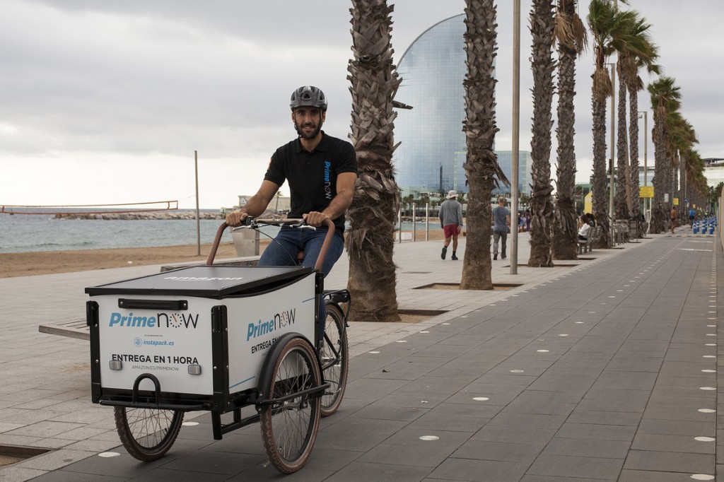 repartidor-amazon-prime-now-barcelona-1475652034450